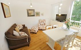 Apartment Amber